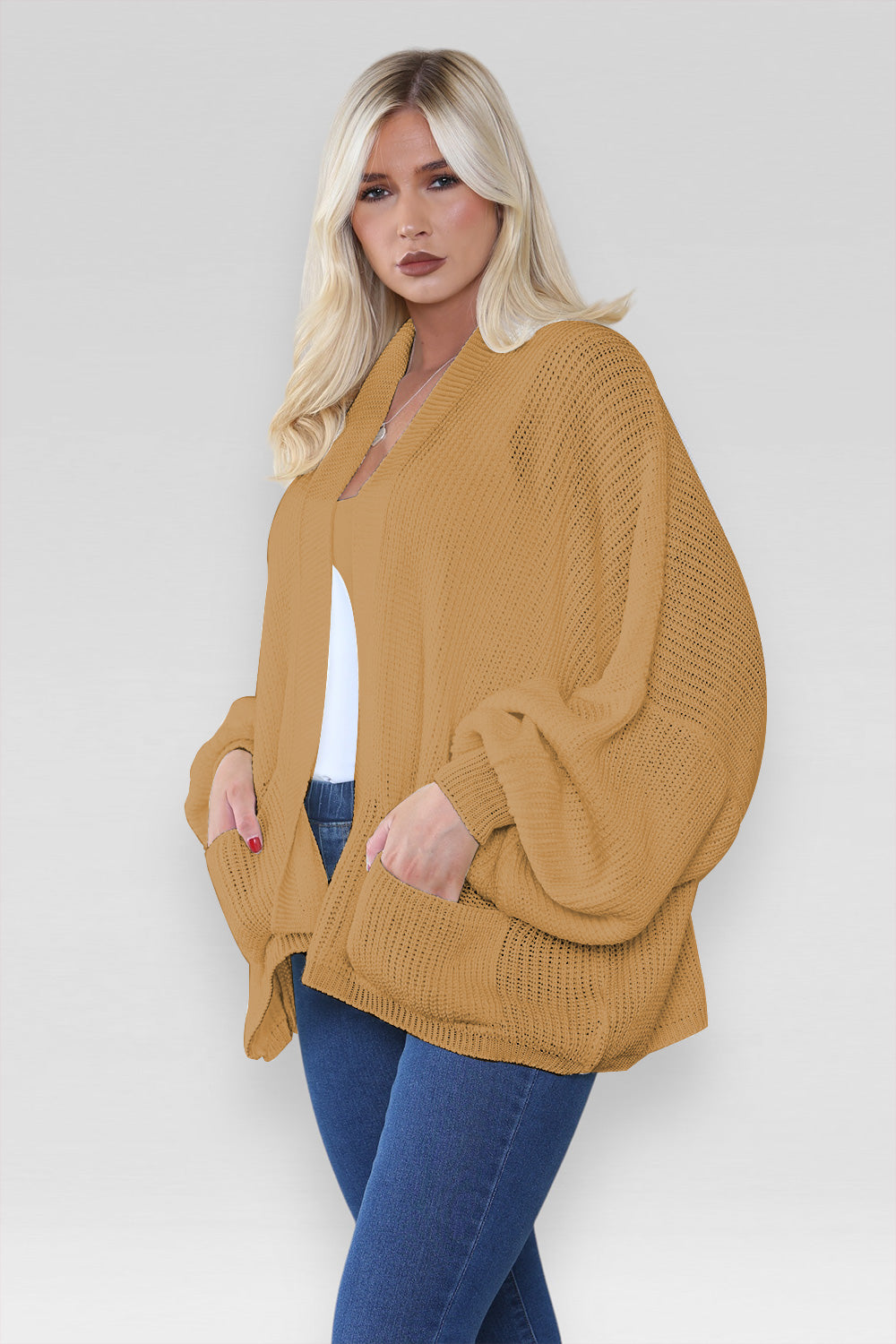 Ladies Oversized Cropped Short Balloon Pocket Chunky Knitted Cardigan