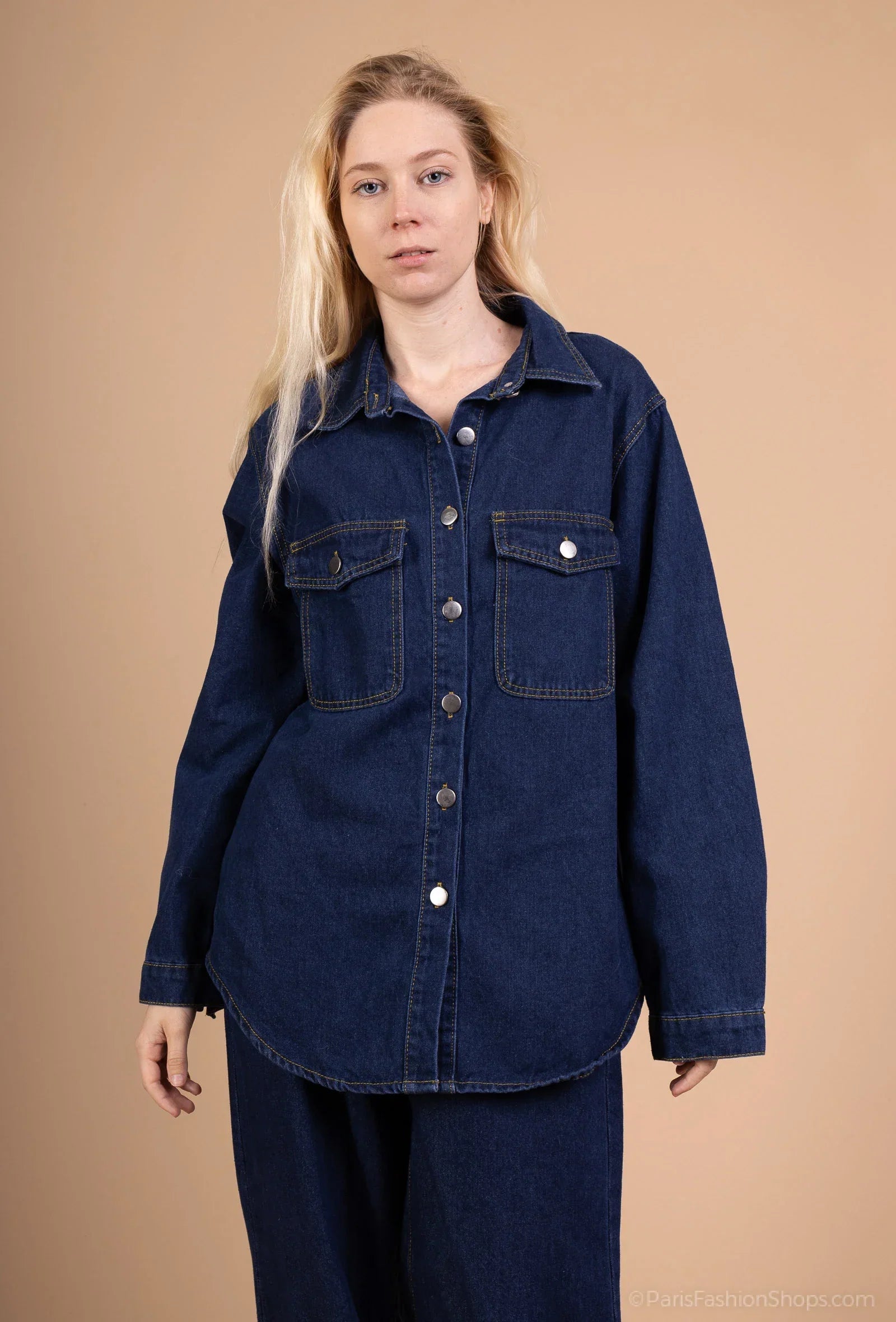 Denim jacket with patch pockets – essential casual style