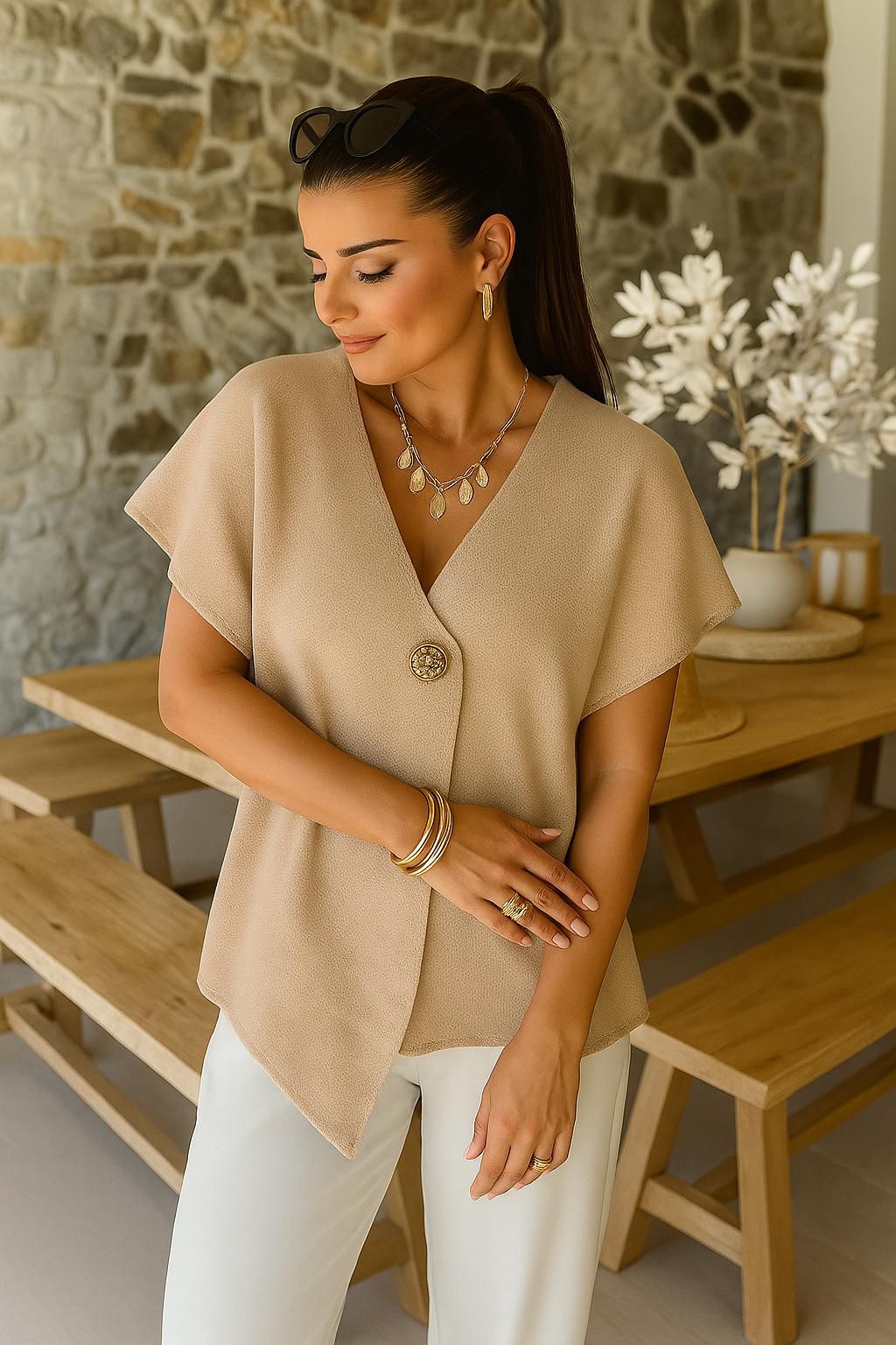 Ladies One Button Knitted Top