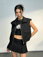 CARGO – Structured Zip-Up Vest with Functional Pockets