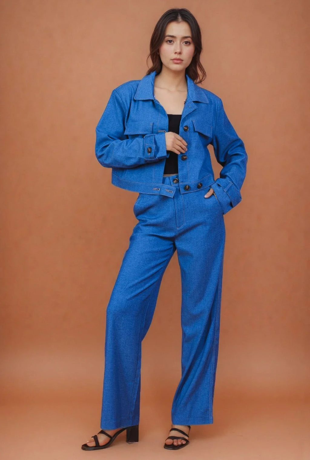 DENVER – Structured effect stretch denim set