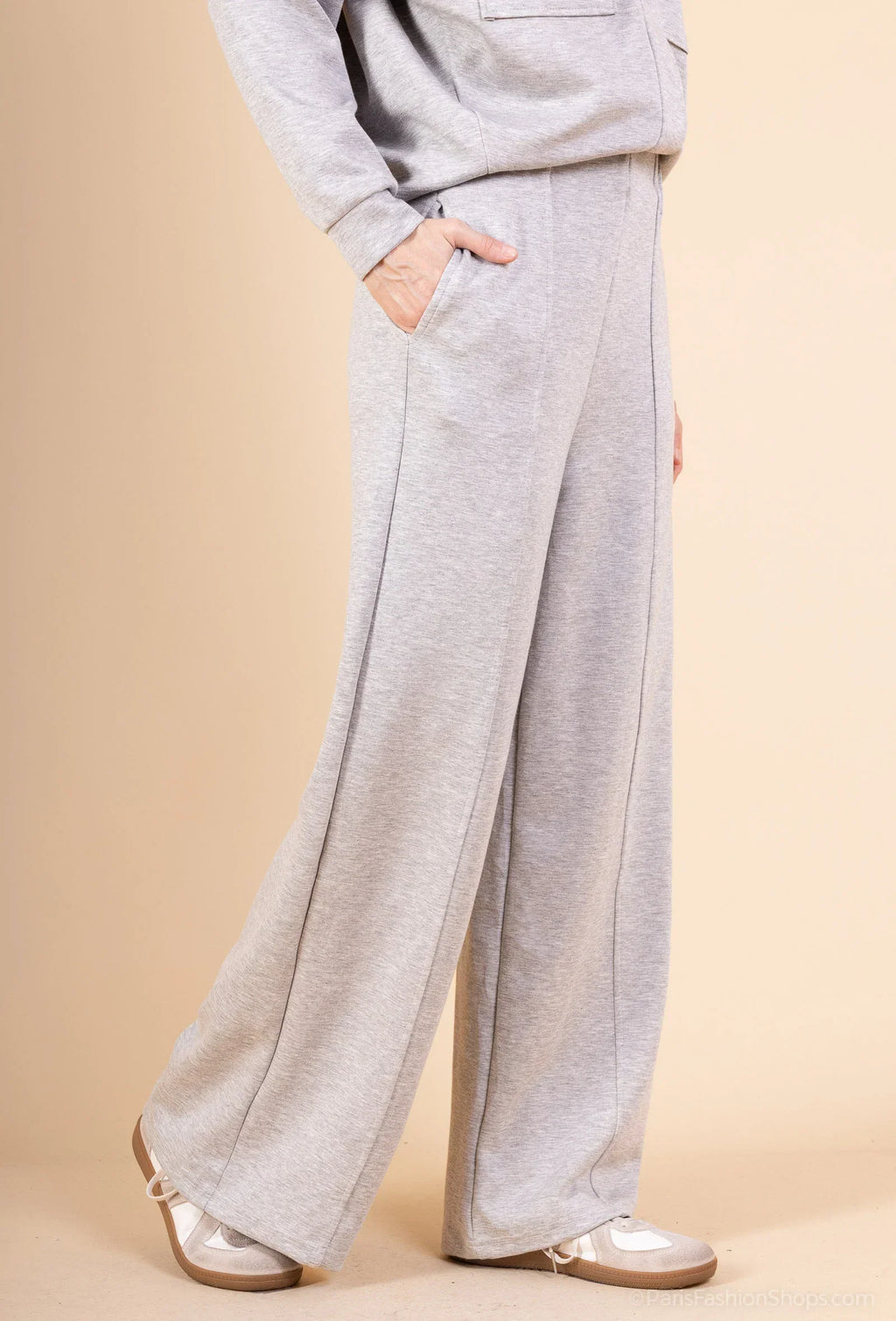 DENVER – High-waisted soft wide leg pants