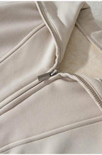 Comfort Set with Zip Collar – LOUNA Model