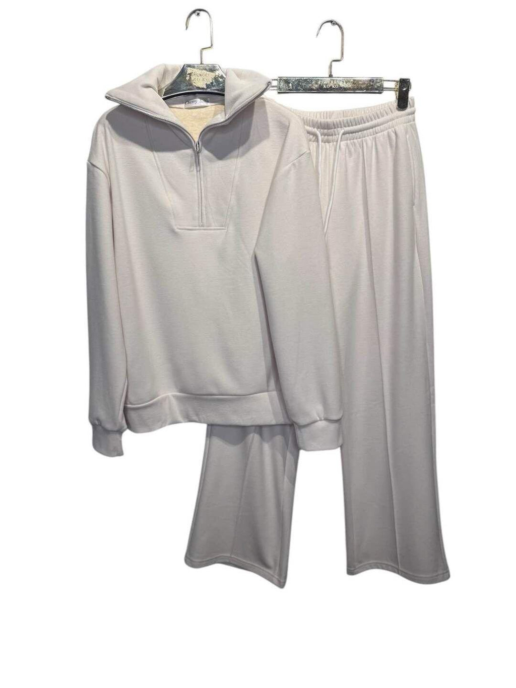 Comfort Set with Zip Collar – LOUNA Model