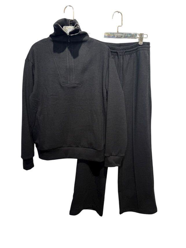 Comfort Set with Zip Collar – LOUNA Model