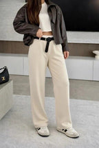 Oversized pants with belt and white stripe