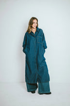 DENVER – Oversized long denim shirt