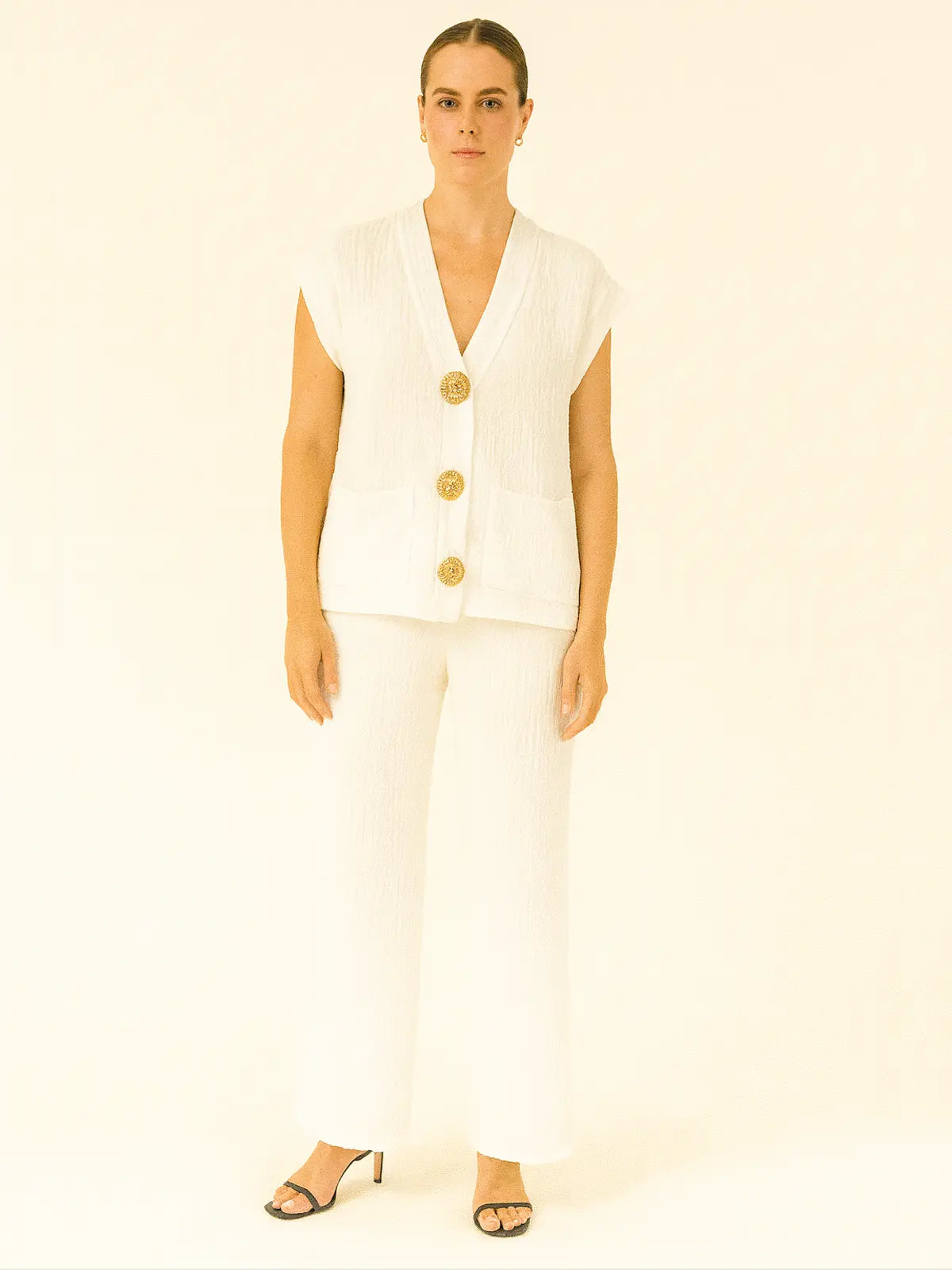 3-Gold Button Short Sleeve Set